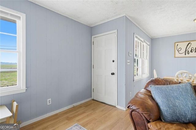 93 Euharlee Street, Taylorsville, GA 30178