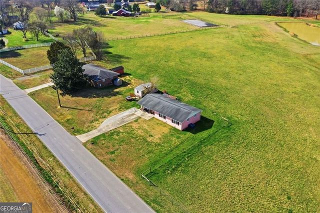 93 Euharlee Street, Taylorsville, GA 30178