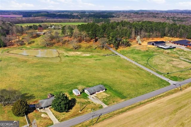 93 Euharlee Street, Taylorsville, GA 30178