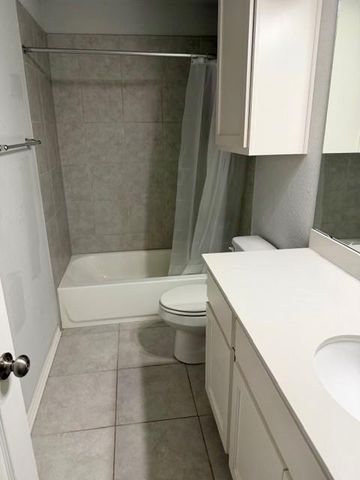 1772 Yaupon Grove LN, Leander, TX 78641