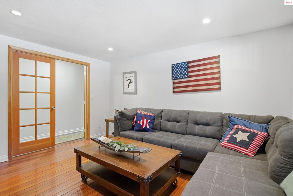 758 Meadowood Rd, Sandpoint, ID 83864 photo 14