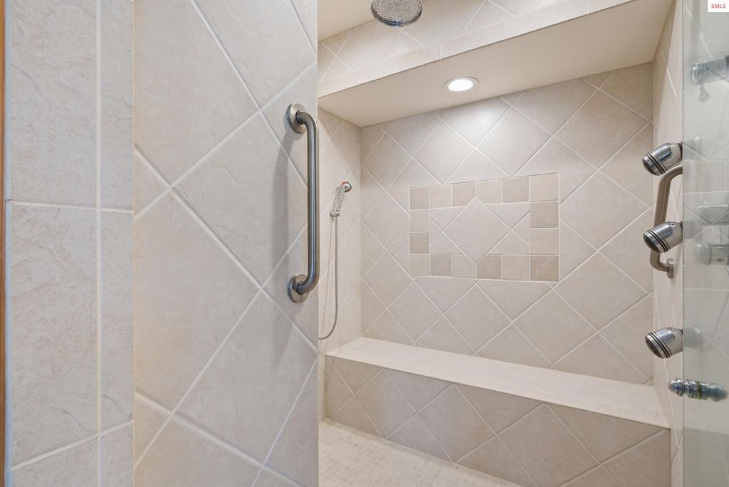 758 Meadowood Rd, Sandpoint, ID 83864 photo 20