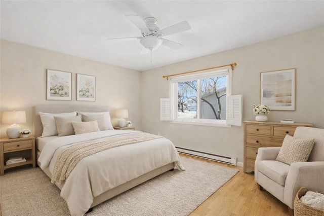 302 Chatham Circle, Warwick, RI 02886