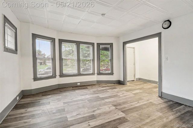 4094 W Euclid Street, Detroit, MI 48204
