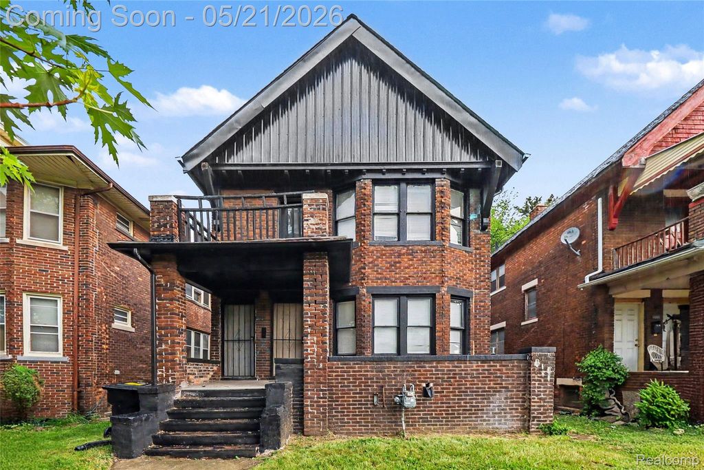 4094 W Euclid Street, Detroit, MI 48204