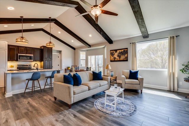 8407 W Coral St, Maize, KS 67101