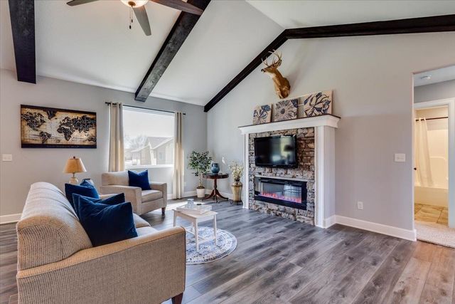 8407 W Coral St, Maize, KS 67101