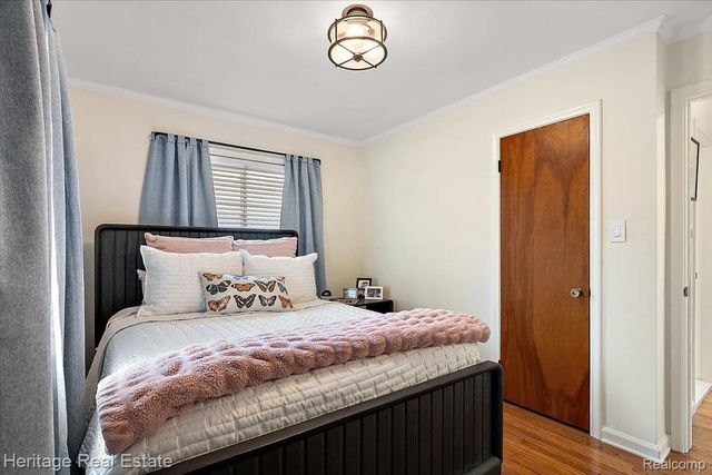 2335 Hawkins Avenue, Royal Oak, MI 48073