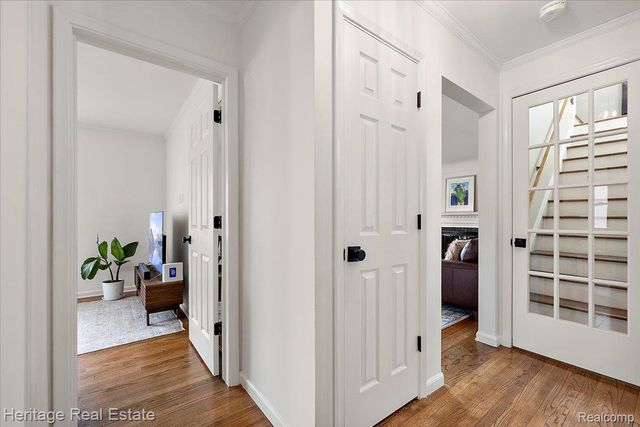 2335 Hawkins Avenue, Royal Oak, MI 48073