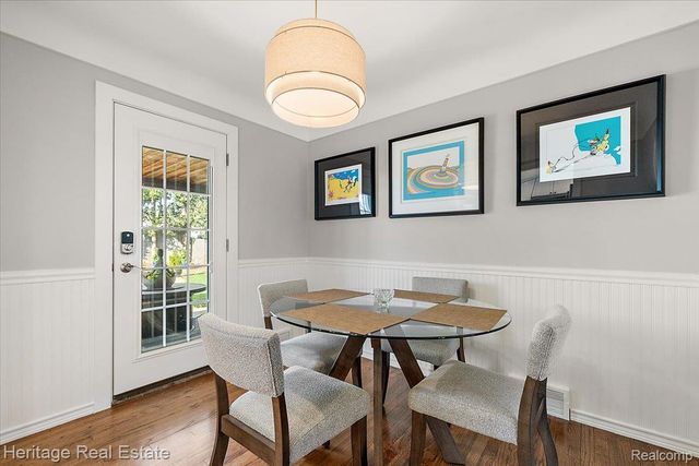 2335 Hawkins Avenue, Royal Oak, MI 48073