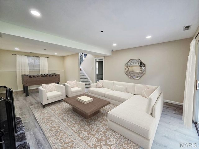 601 Burwick Terrace, Manchester, MO 63021