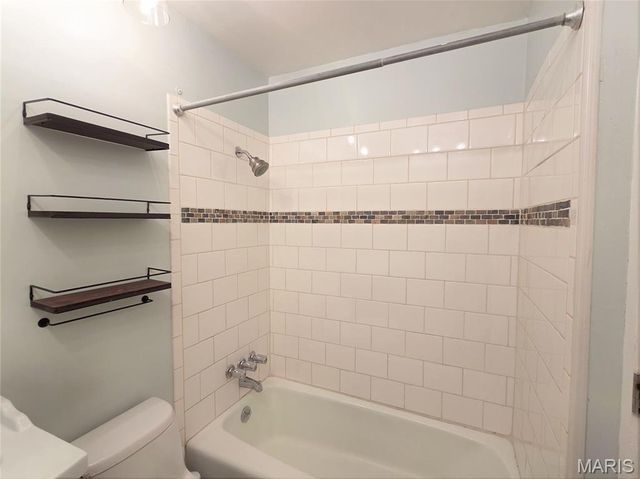 601 Burwick Terrace, Manchester, MO 63021