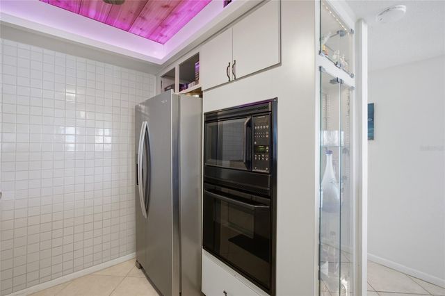 534 PINELLAS BAYWAY S 101, St Petersburg, FL 33715