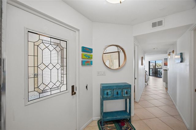 534 PINELLAS BAYWAY S 101, St Petersburg, FL 33715