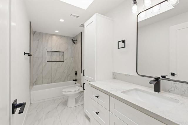 1259 La Casa Drive, San Marcos, CA 92078