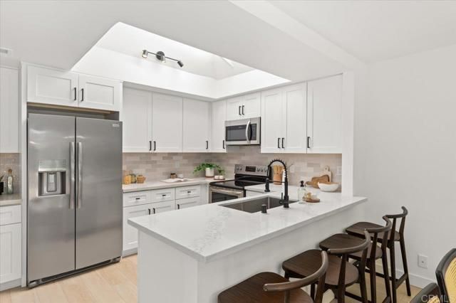 1259 La Casa Drive, San Marcos, CA 92078