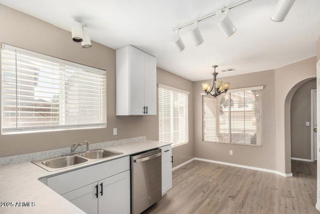 3719 E INVERNESS Avenue 14, Mesa, AZ 85206