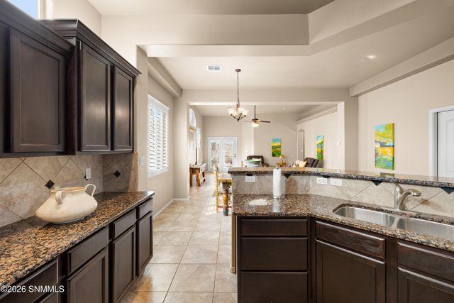 7589 Concho Place, Las Cruces, NM 88012