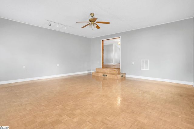 1100 Charter Oak Drive, Taylors, SC 29687