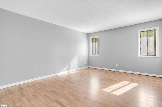 1100 Charter Oak Drive, Taylors, SC 29687
