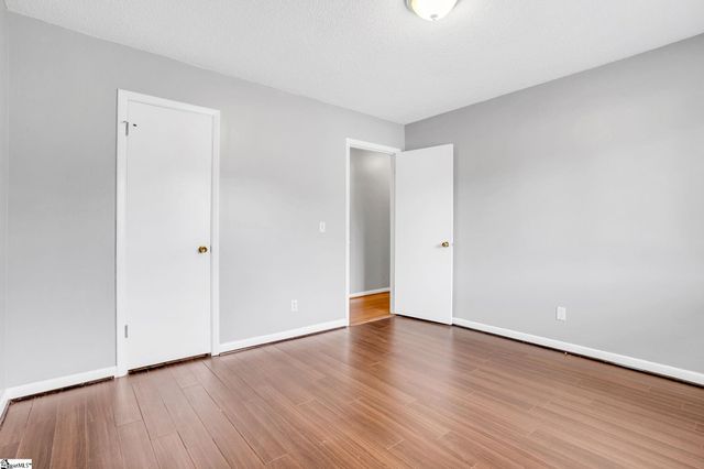 1100 Charter Oak Drive, Taylors, SC 29687
