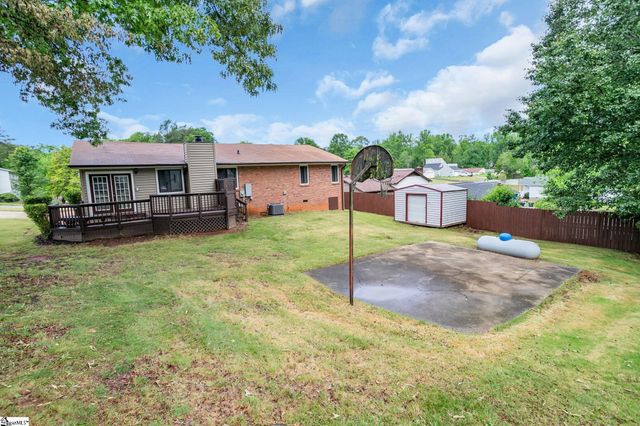 1100 Charter Oak Drive, Taylors, SC 29687