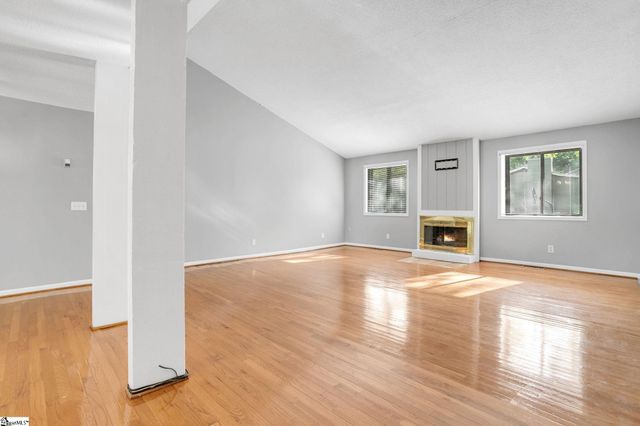 1100 Charter Oak Drive, Taylors, SC 29687