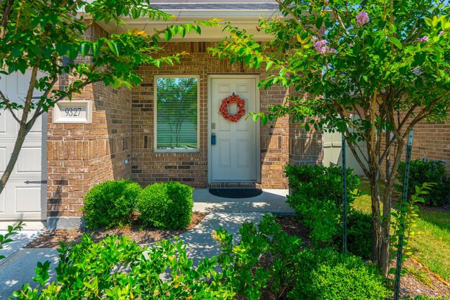 9327 Colonial Bent Court, Conroe, TX 77385