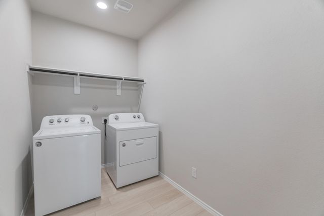 9327 Colonial Bent Court, Conroe, TX 77385