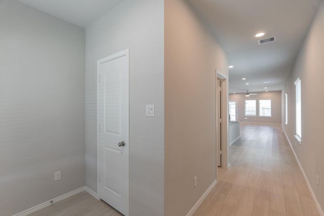 9327 Colonial Bent Court, Conroe, TX 77385