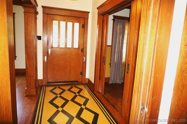 602 Cummings Street, Henryetta, OK 74437