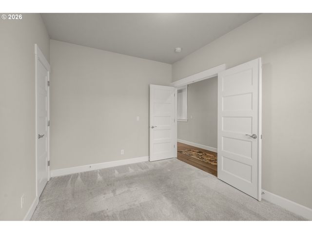 1079 Vista Oaks Dr, Forest Grove, OR 97116