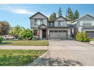 1079 Vista Oaks Dr, Forest Grove, OR 97116
