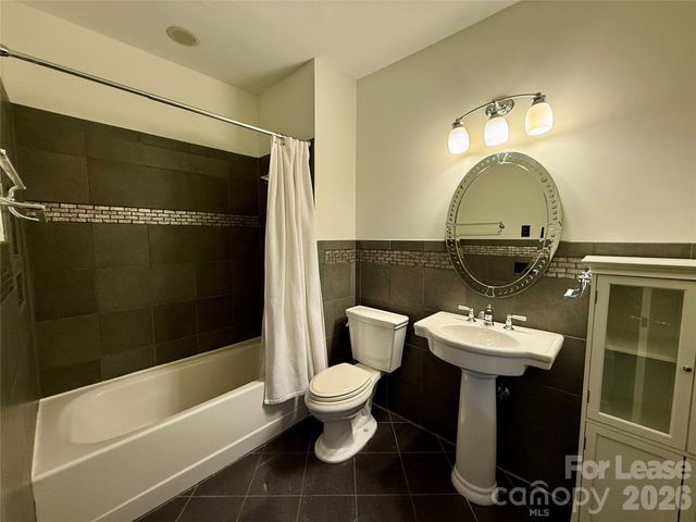 18009 Kings Point Drive D, Cornelius, NC 28031