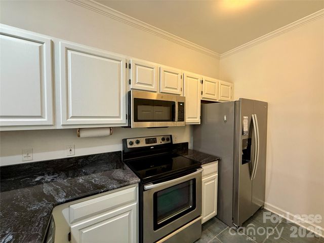 18009 Kings Point Drive D, Cornelius, NC 28031