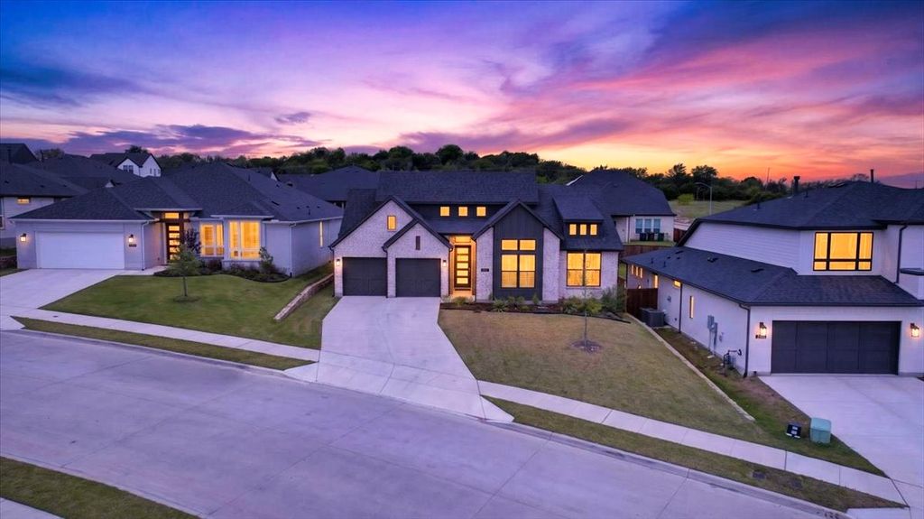 7121 Mantle Ridge Drive, Fort Worth, TX 76179