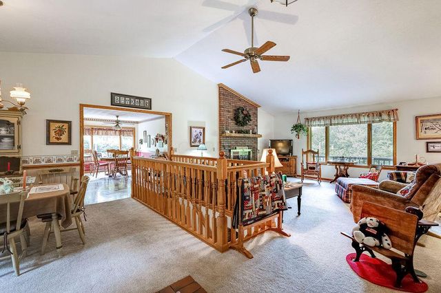 665 Highland Hills Drive, Howard, OH 43028