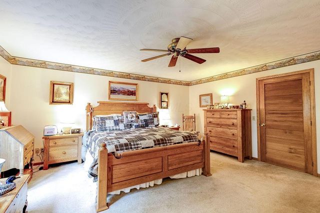 665 Highland Hills Drive, Howard, OH 43028