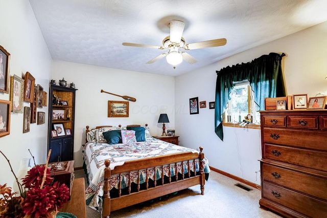 665 Highland Hills Drive, Howard, OH 43028