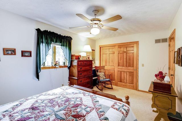 665 Highland Hills Drive, Howard, OH 43028