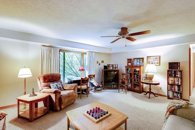665 Highland Hills Drive, Howard, OH 43028
