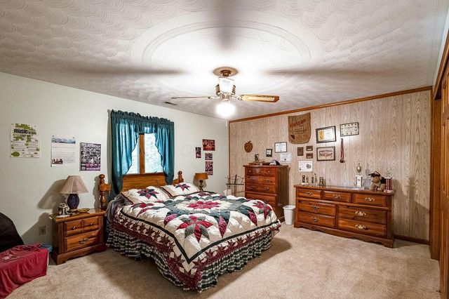 665 Highland Hills Drive, Howard, OH 43028