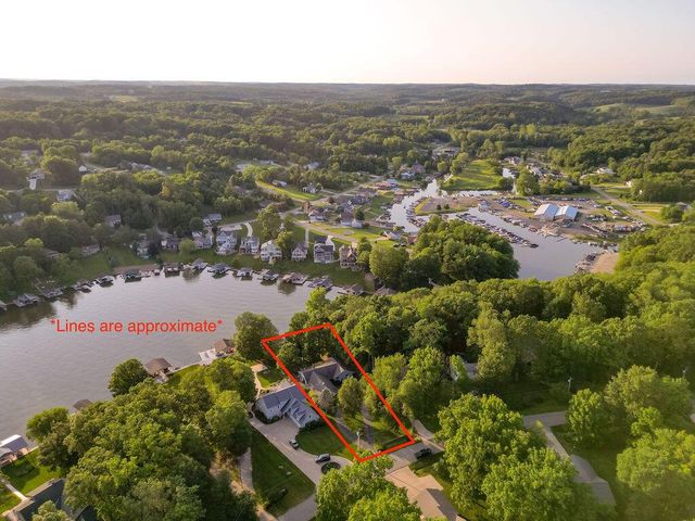 665 Highland Hills Drive, Howard, OH 43028