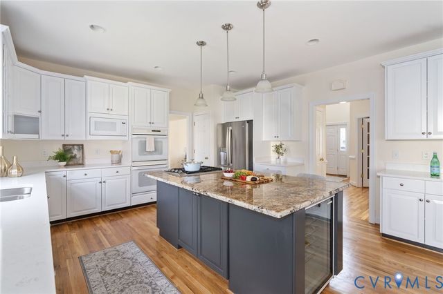 5625 Stoneacre Pl, Glen Allen, VA 23059