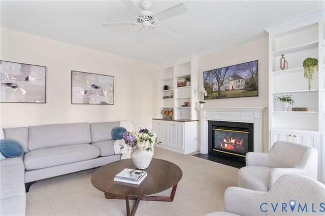 5625 Stoneacre Pl, Glen Allen, VA 23059