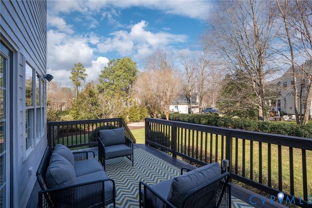 5625 Stoneacre Pl, Glen Allen, VA 23059