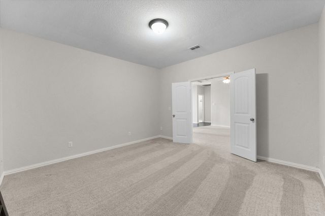 4517 Sunflower Drive, Mansfield, TX 76063