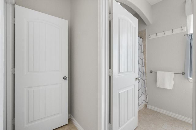 4517 Sunflower Drive, Mansfield, TX 76063