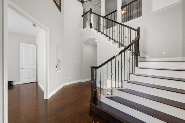 4517 Sunflower Drive, Mansfield, TX 76063