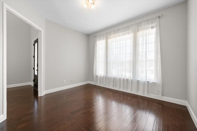 4517 Sunflower Drive, Mansfield, TX 76063